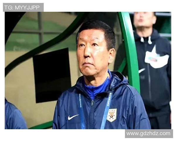 杨军专访：从绿茵场到人生舞台的足球旅程回顾与感悟